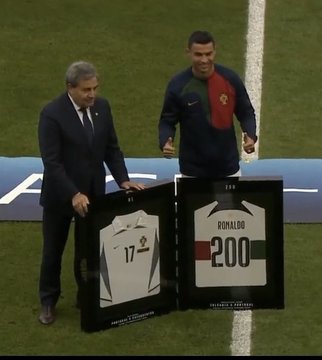 Ronaldo's 200th game with Portugal records Award